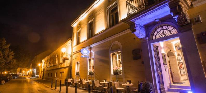 艾伯塔多尔卡亚古迹宫殿酒店(Arbia Dorka Heritage Palace)图片