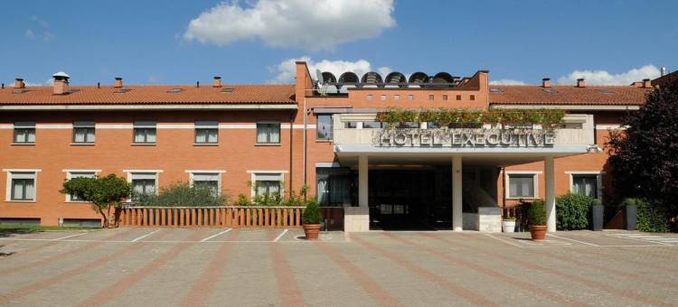 行政酒店(Hotel Executive)图片