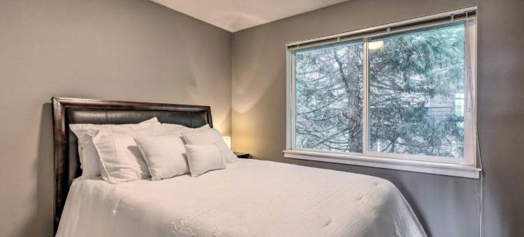 古香古色的伊萨夸市家居 - 可步行至商店和餐厅(Quaint Issaquah Home - Walk to Shops and Dining)图片