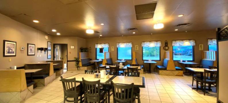 毕佛拉基汽车旅馆(Beaverlodge Motor Inn)图片