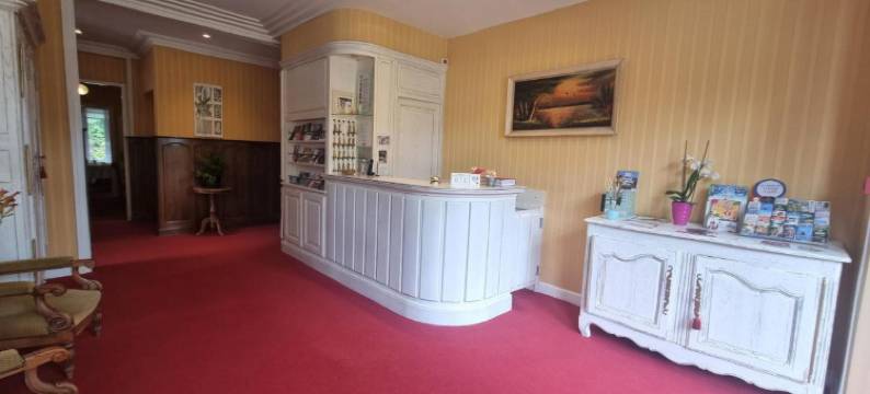 伯伊斯朱莉酒店(La Villa Bois Joli Hotel Restaurant)图片