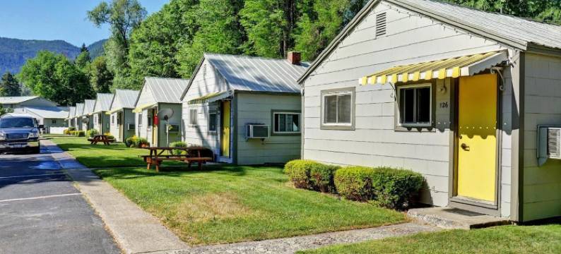 放空一阵小屋酒店(Idle A While Cabins)图片