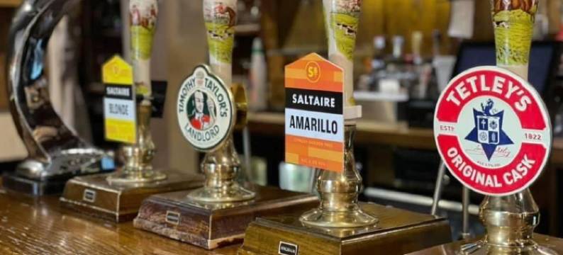 布斯菲尔德阿姆斯住宿加早餐旅馆(Busfeild Arms)图片