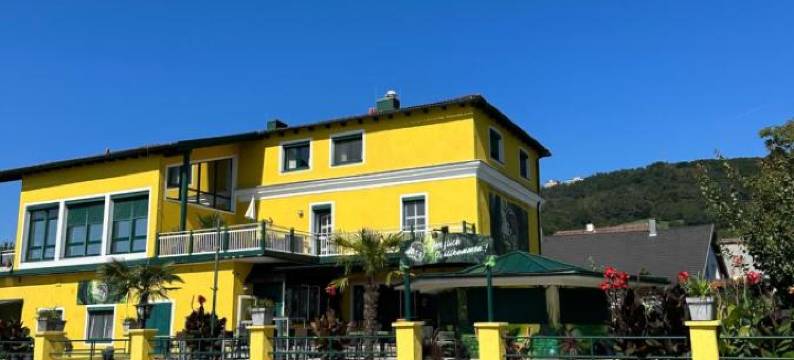 好友宾馆(Johnys Jungle)图片