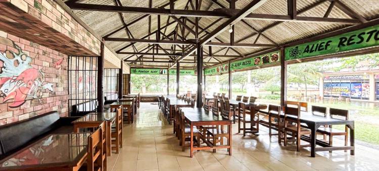 RedDoorz at Pondok Alief near Pantai Ujung Genteng 3图片