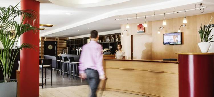 宜必思巴塞罗那莫林斯-德尔雷伊酒店(Ibis Barcelona Molins de Rei)图片