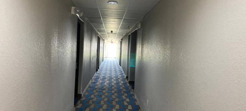 阿德莫尔麦客达套房酒店(Microtel Inn & Suites by Wyndham Ardmore)图片