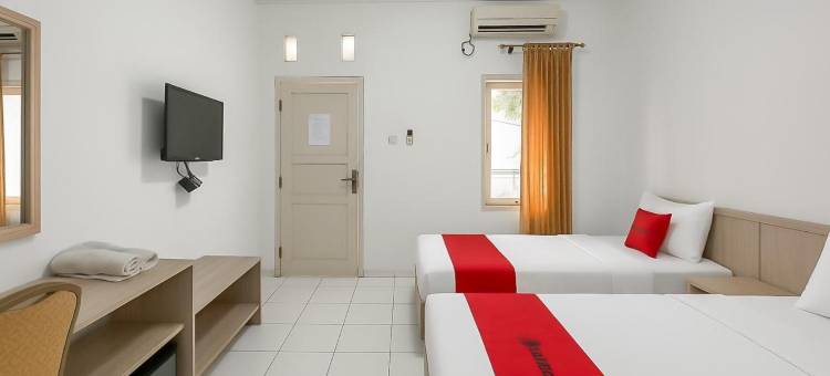 RedDoorz @ Hotel Mewah PLTU Indramayu图片