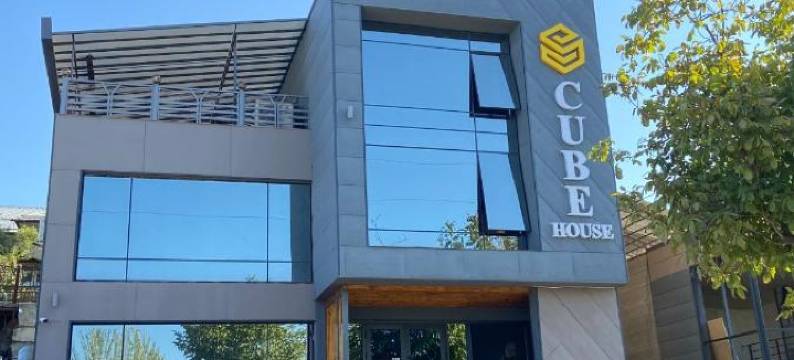 Cube House Osh图片