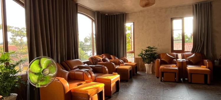 Tulip Hotel图片
