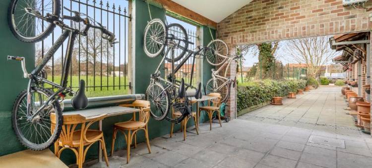 伊尔科里克酒店(Elckerlyck Inn Hotel)图片