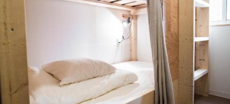 IZA江之岛民宿&酒吧(Iza Enoshima Guest House and Bar)图片