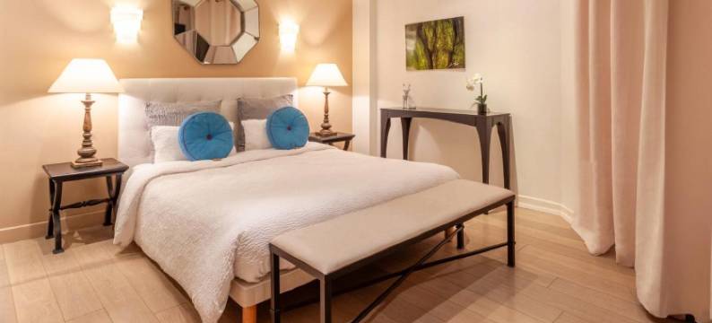 普罗维登斯酒店(Providence Hotel)图片