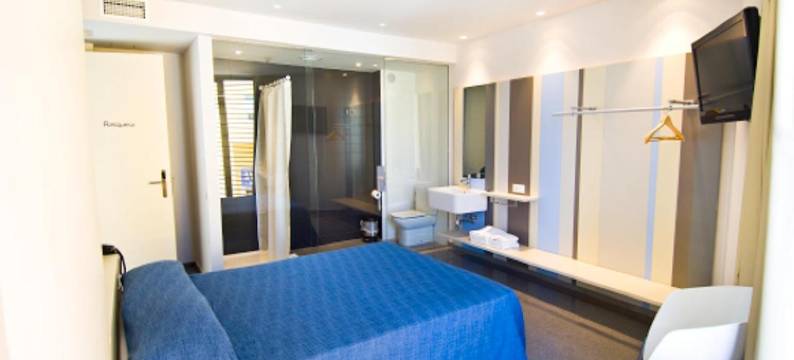 拉克鲁宾馆(Hostal la Creu)图片