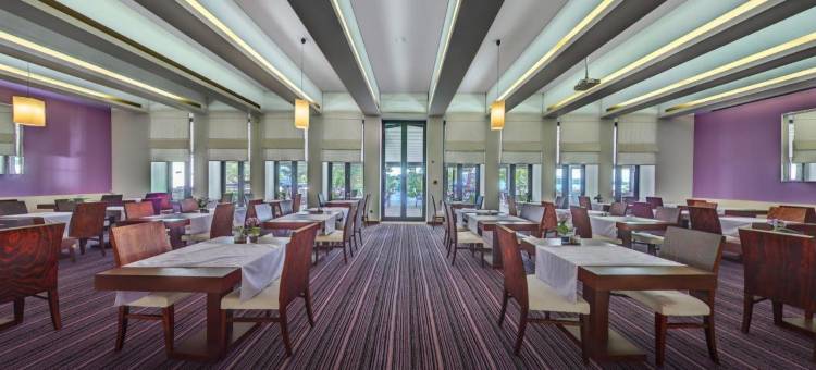 亚得里亚酒店(Ilirija Resort Hotel Adriatic)图片