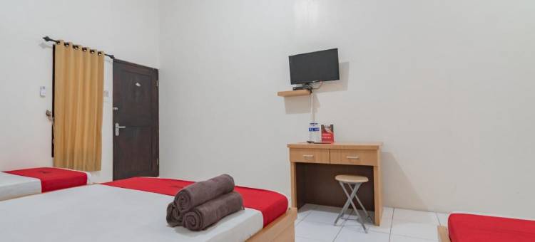 红多兹酒店-近打横锡利旺吉大学(RedDoorz Near Universitas Siliwangi Tasikmalaya)图片