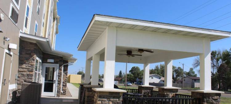 沃特福德市 - 活动中心美茵斯坦套房酒店(MainStay Suites Watford City - Event Center)图片