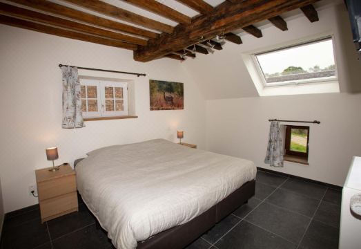 B&B Hotel in Ferme de Leuze Nabij Durbuy, Eigen Laadpalen Hotel Overview