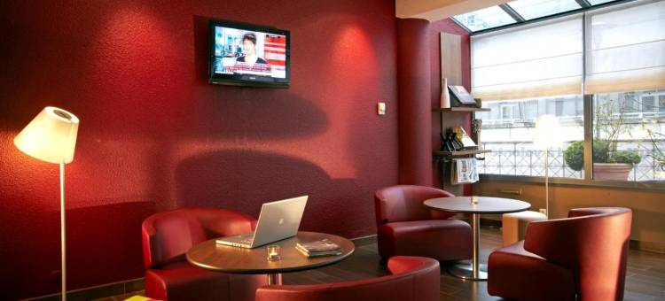 圣昆廷伊夫林康铂酒店(Campanile Saint Quentin EN Yvelines)图片