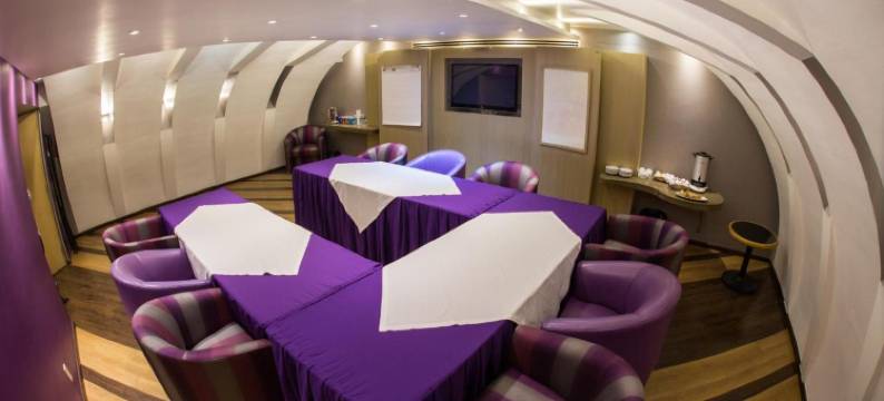 大奖赛-我们享受酒店-机场(WeEnjoy Hotels Grand Prix Aeropuerto Cdmx)图片