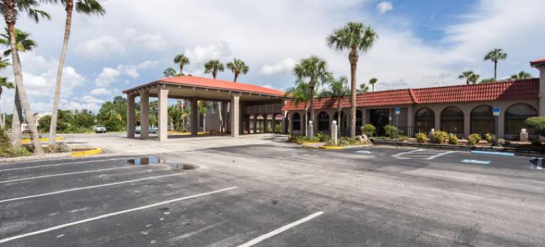 威基沃奇斯普林西尔6号汽车旅馆(Motel 6 Spring Hill, FL - Weeki Wachee)图片