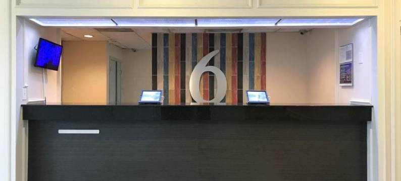 6号汽车旅馆-阿特西亚，加利福尼亚(Motel 6 Artesia, CA)图片