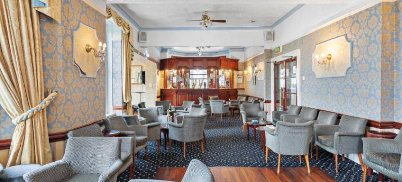 佩恩顿码头酒店(Marine Hotel)图片