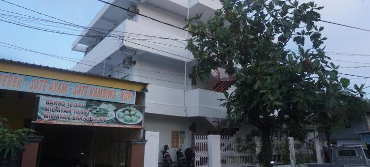 OYO 94020 Lia Kost Syariah Near Perkuburan Bontonompo Kahar Muzakkar图片