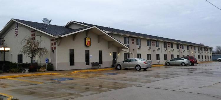 基奥卡克温德姆速8酒店(Super 8 by Wyndham Keokuk)图片