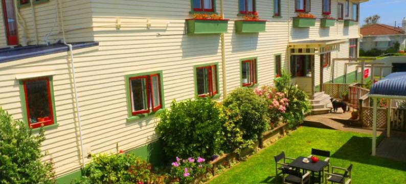 达克斯与德雷克斯精品汽车旅馆(Ducks & Drakes Boutique Motel & Backpackers)图片