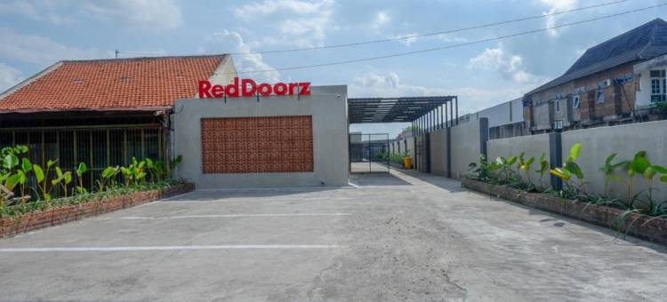 红多兹酒店@克拉腾市(RedDoorz @ Klaten City)图片
