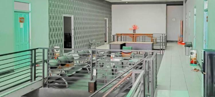 新当巴古斯城市景观酒店(Urbanview Hotel Bagoes Sintang by RedDoorz)图片