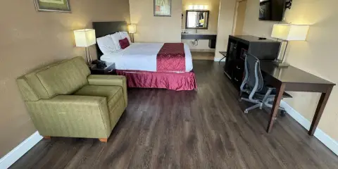 羅德威旅館