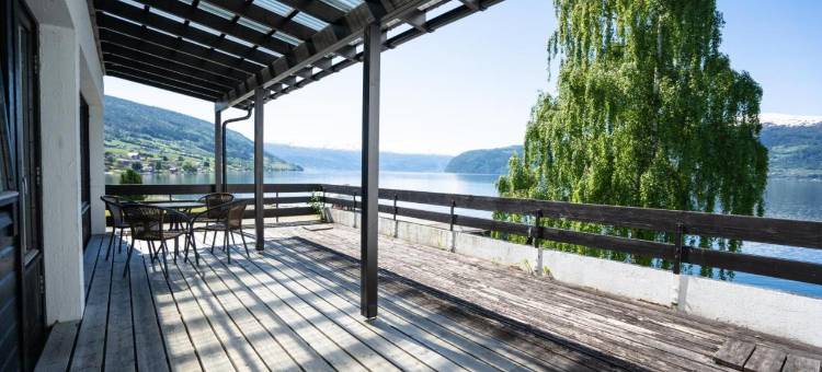 因韦克弗约德酒店(Innvik Fjordhotell)图片