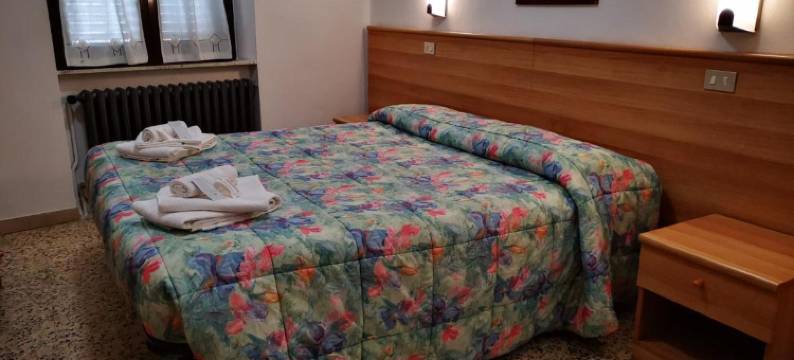 奥斯特利亚德罗坎迪里酒店(Osteria dei Locandieri)图片