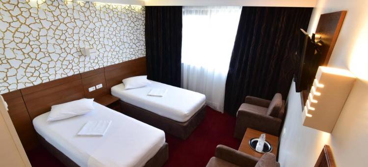 弗洛姆酒店(Hotel Forum)图片