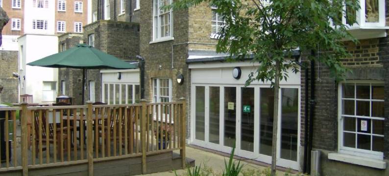 伦敦证券交易所帕斯菲尔德厅酒店(LSE Passfield Hall)图片