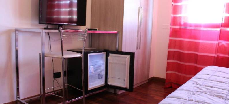 菲乌米奇诺普莱亚迪机场住宿加早餐旅馆(B&B le Pleiadi Aeroporto Fiumicino)图片