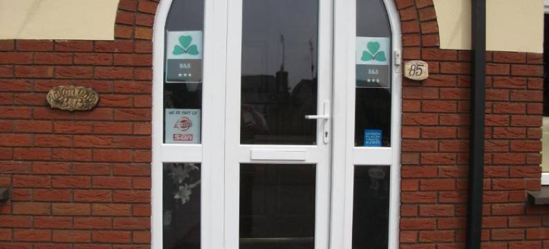 亚伦威尔民宿(Aaron Vale B&B)图片