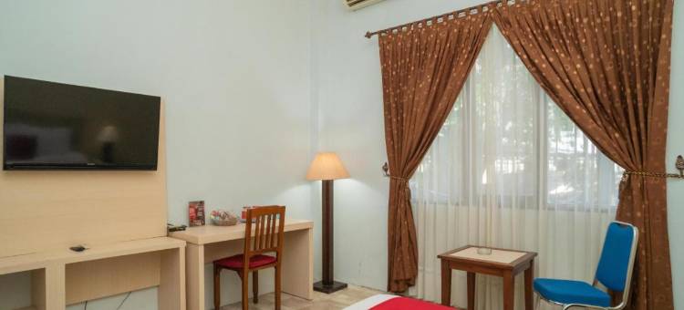 红多兹Plus酒店-近UIN班贾尔马辛(RedDoorz Plus Near Uin Banjarmasin)图片