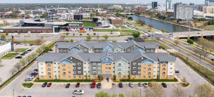 温德姆威奇托水步长住酒店(WaterWalk Extended Stay Wichita)图片