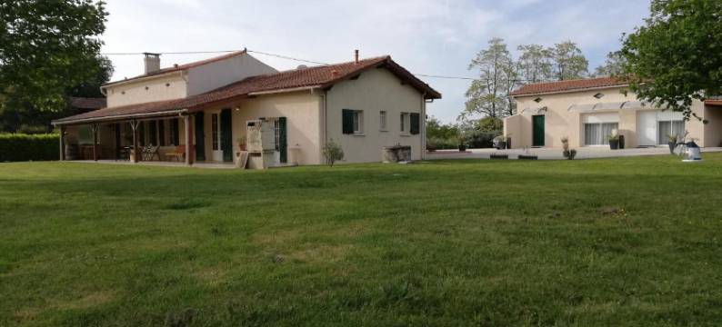 曼塞尼劳兰酒店(La Mancine Laulan)图片