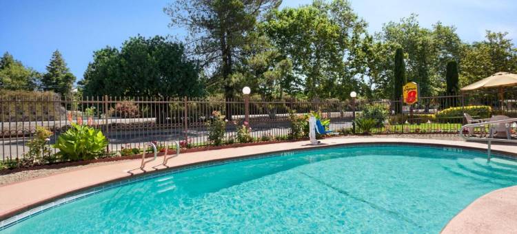 奇科温德姆速8酒店(Super 8 by Wyndham Chico)图片