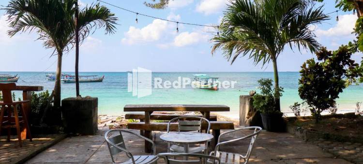 沙哈巴特海滩宾馆 - 米特拉红门酒店(Sahabat Pantai Guest House Mitra RedDoorz)图片