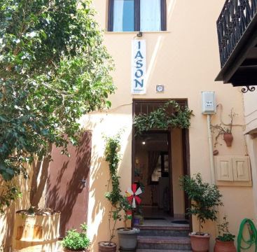 Iason Studios Hotel Overview