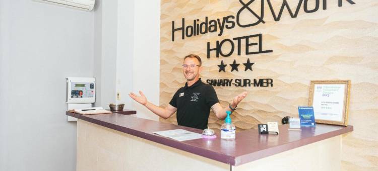 假日和工作酒店(Holidays & Work Hotel)图片