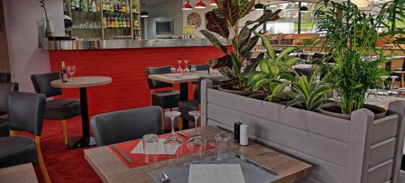 艾普花园餐厅酒店(Hotel Restaurant les Jardins d'Epône)图片