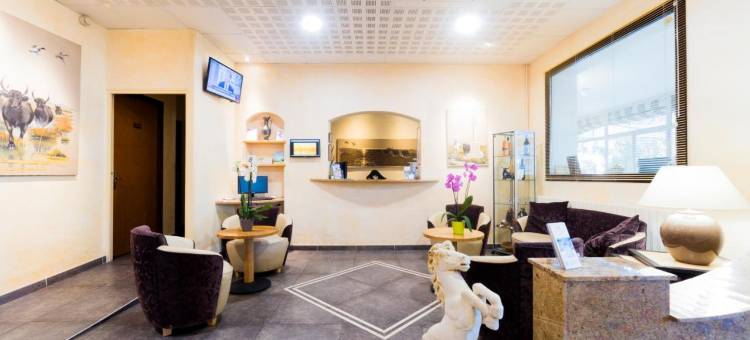 库尔餐厅酒店(Logis Hôtel Restaurant le Cours)图片