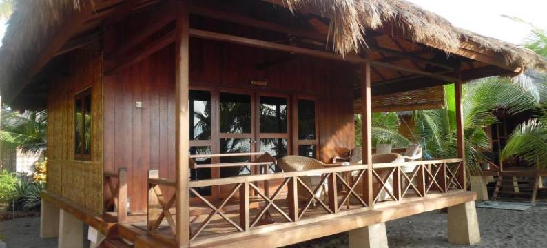 海洋世界俱乐部海滩潜水中心度假村(Sea World Club Beach Resort & Dive Center, Resort That Supports the Poor)图片