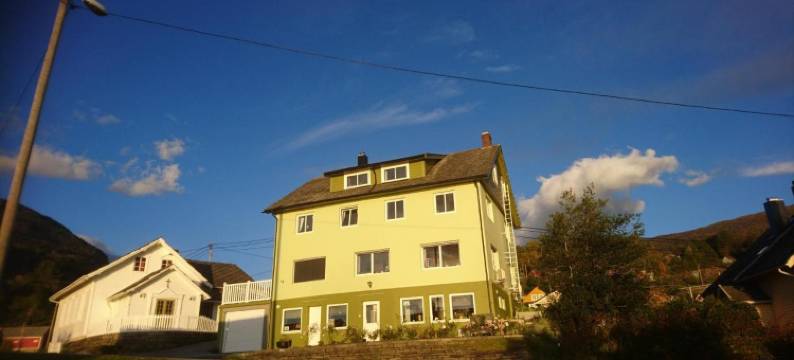 哈当厄尔住宿加早餐旅馆(Hardanger Rom & Harmonium "The Green B&B")图片